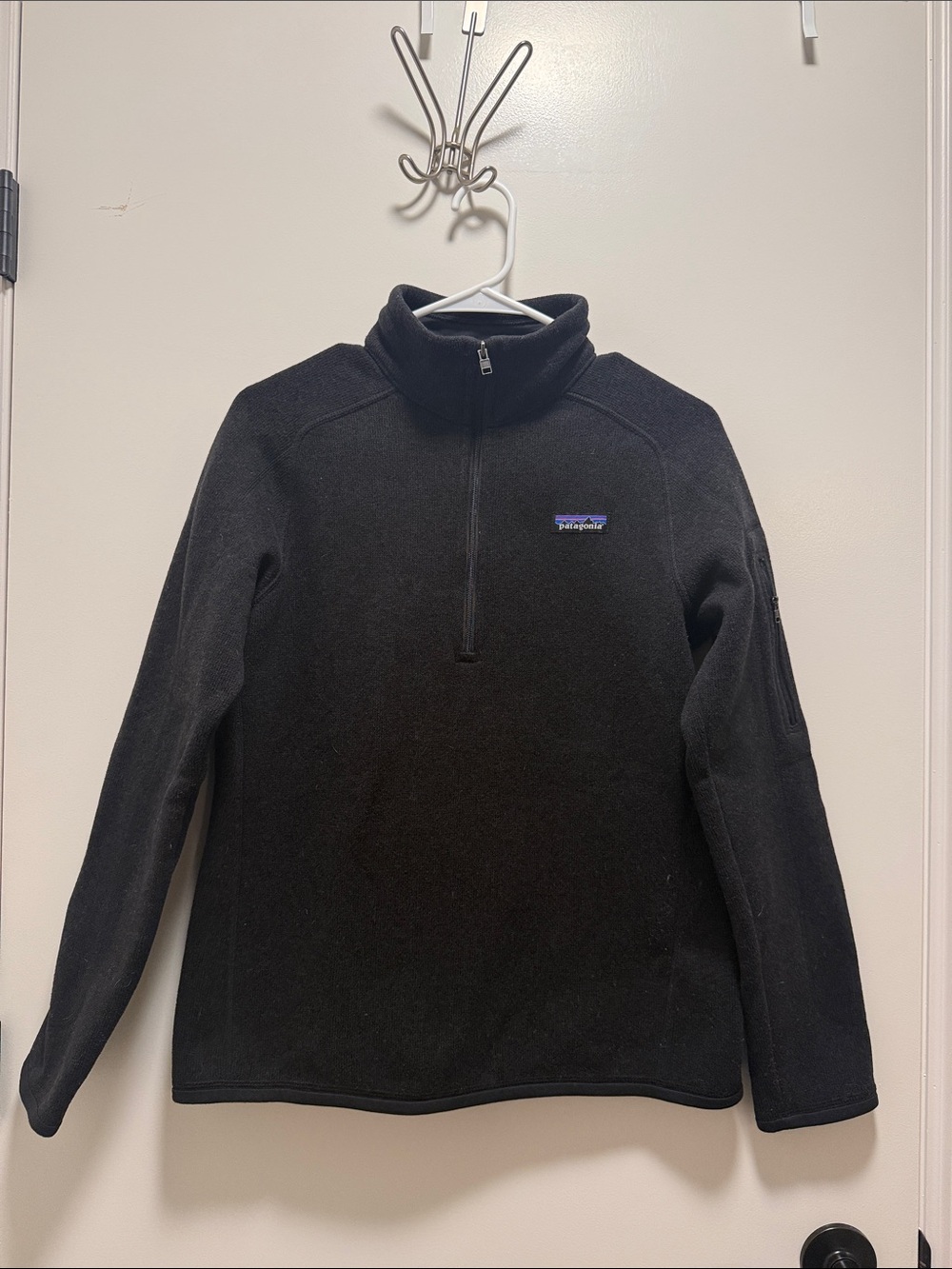 Patagonia Women’s Black Half-Zip Fleece Pullover